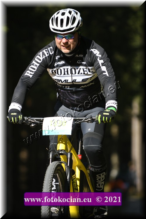 Náhled obrázku: 2021-4302-CTAuthor-1330.JPG