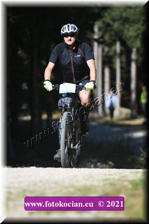 Náhled obrázku: 2021-4303-CTAuthor-1683.JPG