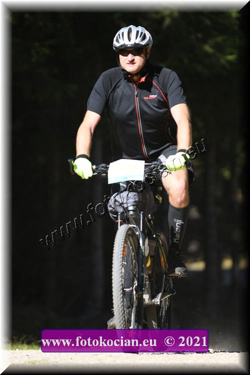 Náhled obrázku: 2021-4304-CTAuthor-1683.JPG