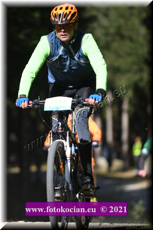 Náhled obrázku: 2021-4306-CTAuthor-1584.JPG