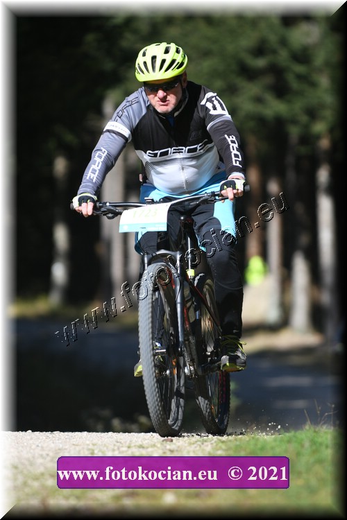 Náhled obrázku: 2021-4327-CTAuthor-1723.JPG