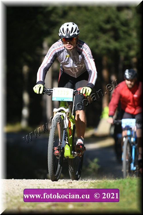 Náhled obrázku: 2021-4350-CTAuthor-1319.JPG