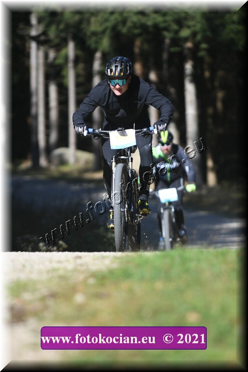 Náhled obrázku: 2021-4357-CTAuthor-1918.JPG