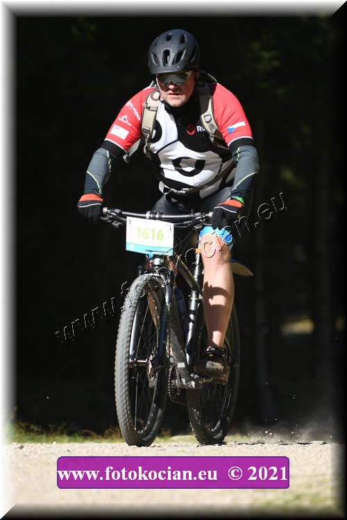 Náhled obrázku: 2021-4366-CTAuthor-1616.JPG