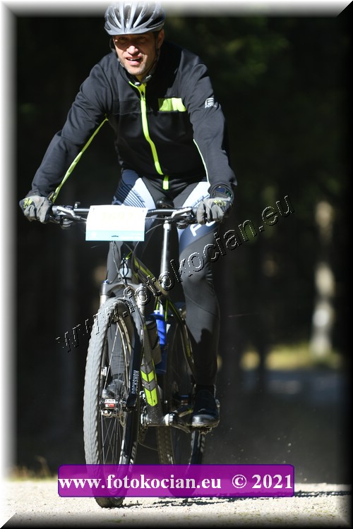 Náhled obrázku: 2021-4406-CTAuthor-1692,0.JPG