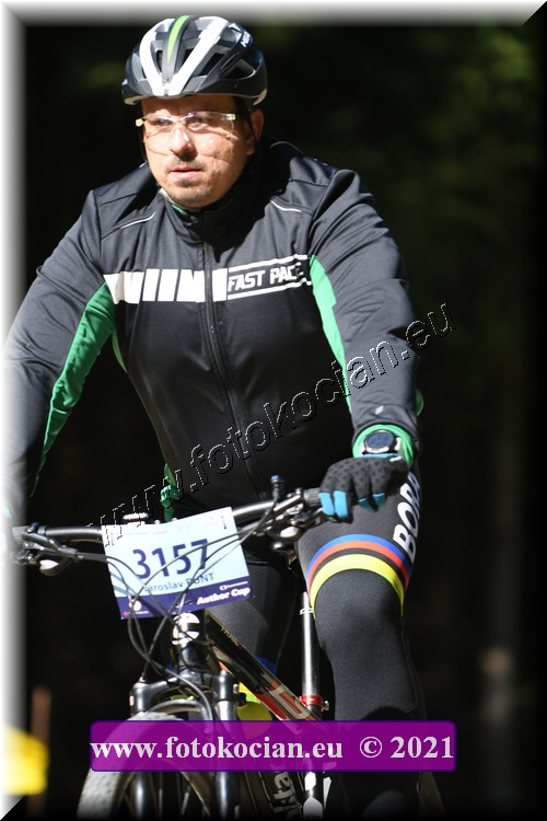 Náhled obrázku: 2021-4438-CTAuthor-3157.JPG