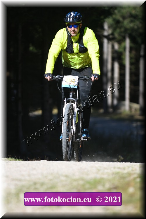 Náhled obrázku: 2021-4443-CTAuthor-2342.JPG