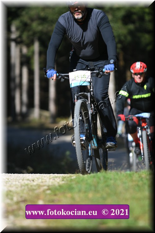 Náhled obrázku: 2021-4454-CTAuthor-1518.JPG