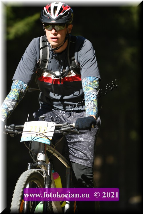 Náhled obrázku: 2021-4458-CTAuthor-2132.JPG