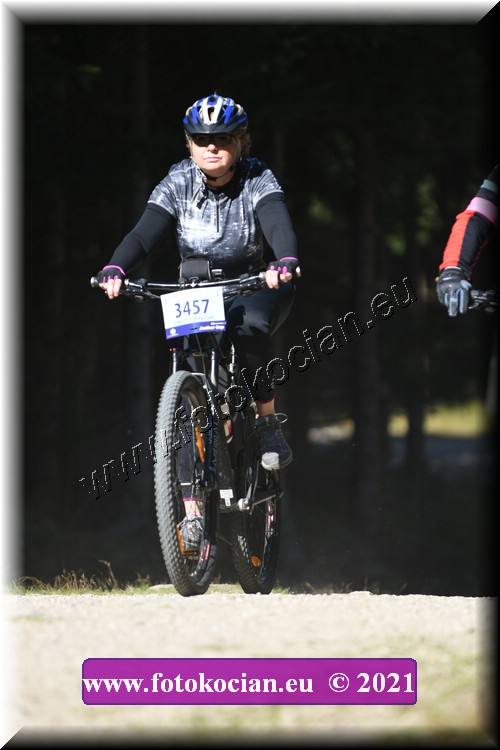 Náhled obrázku: 2021-4505-CTAuthor-3457.JPG