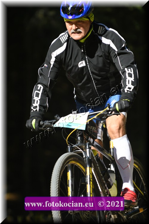 Náhled obrázku: 2021-4509-CTAuthor-1752.JPG