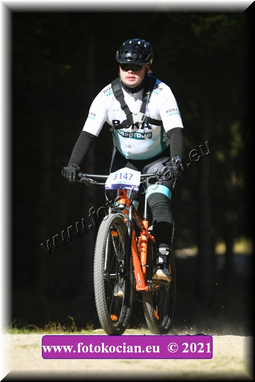 Náhled obrázku: 2021-4523-CTAuthor-3147.JPG