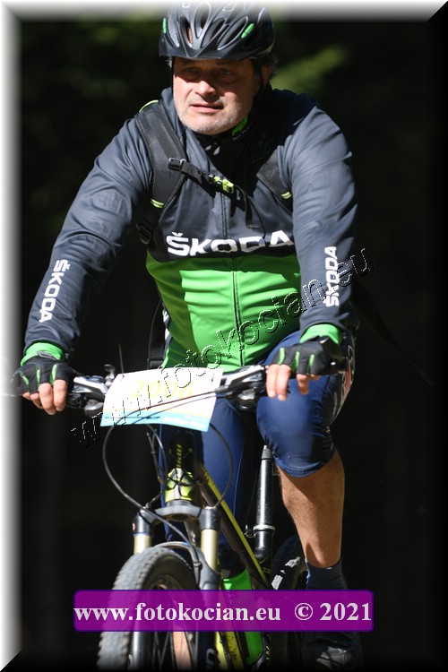 Náhled obrázku: 2021-4537-CTAuthor-2006.JPG