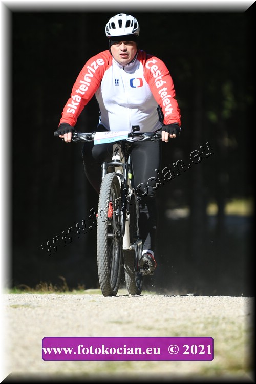 Náhled obrázku: 2021-4545-CTAuthor-930.JPG