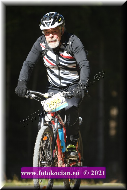 Náhled obrázku: 2021-4547-CTAuthor-2096.JPG