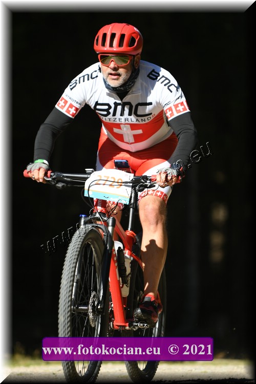 Náhled obrázku: 2021-4569-CTAuthor-2729.JPG