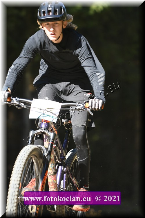 Náhled obrázku: 2021-4572-CTAuthor-1794.JPG