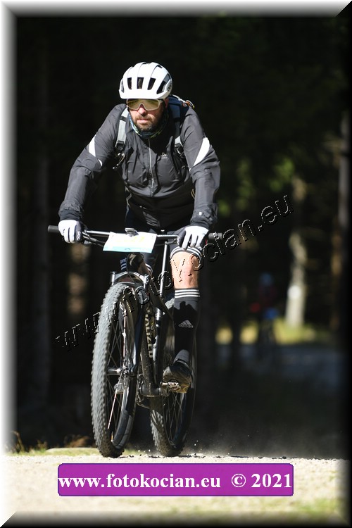 Náhled obrázku: 2021-4581-CTAuthor-2227.JPG