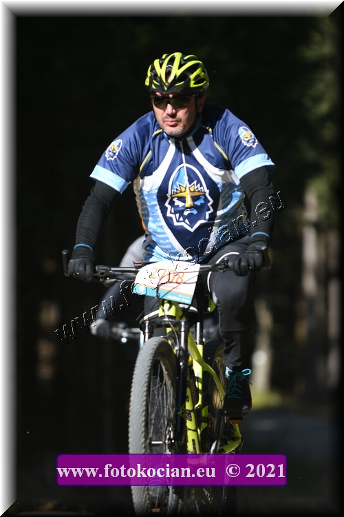 Náhled obrázku: 2021-4584-CTAuthor-2708.JPG