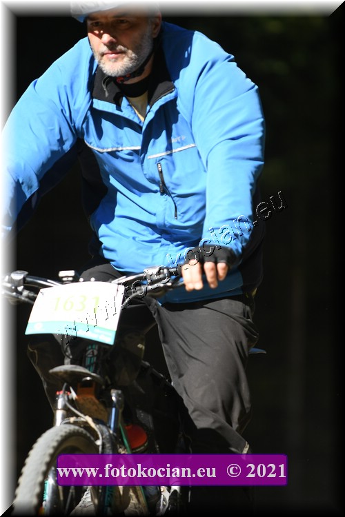 Náhled obrázku: 2021-4600-CTAuthor-1631.JPG