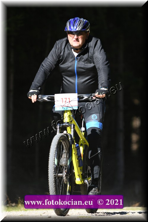 Náhled obrázku: 2021-4606-CTAuthor-171.JPG