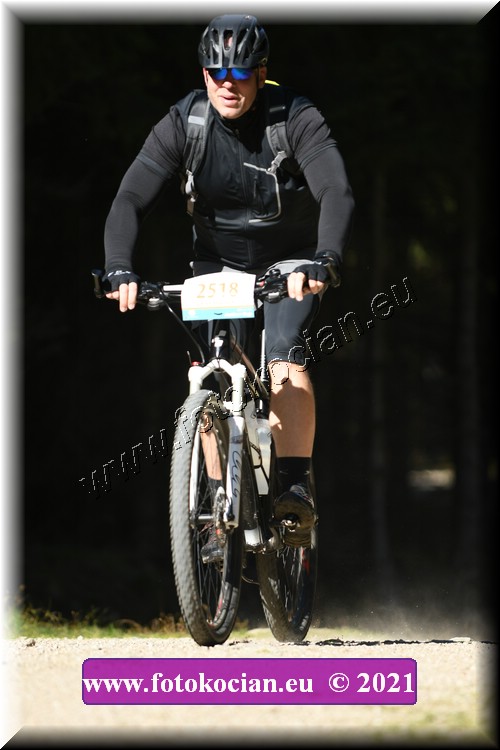 Náhled obrázku: 2021-4610-CTAuthor-2518.JPG