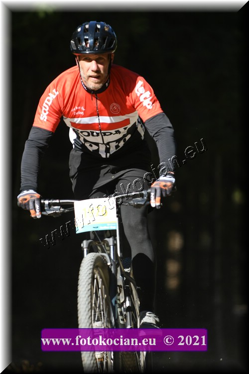 Náhled obrázku: 2021-4635-CTAuthor-1976.JPG