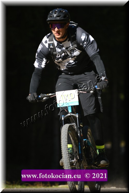 Náhled obrázku: 2021-4673-CTAuthor-1711.JPG