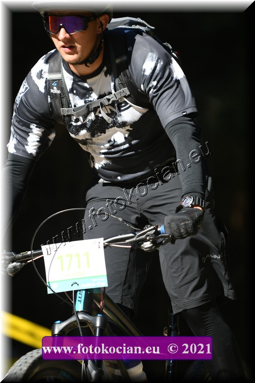 Náhled obrázku: 2021-4674-CTAuthor-1711.JPG