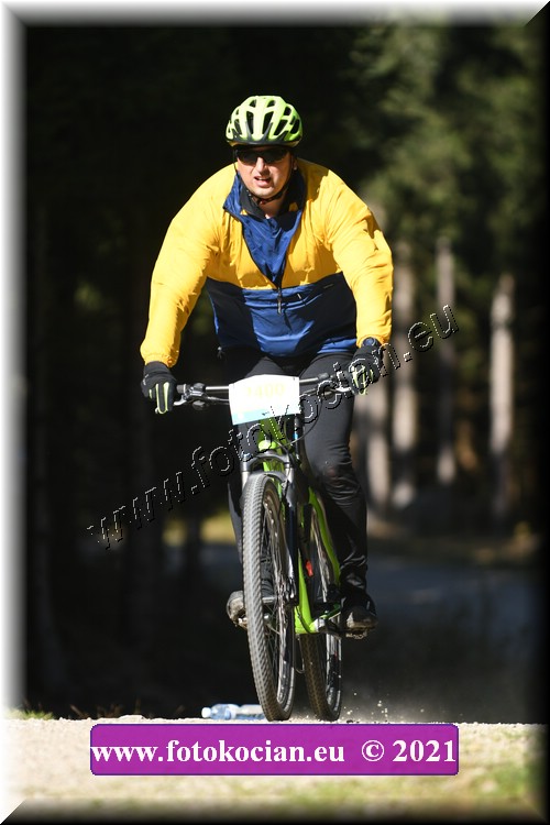 Náhled obrázku: 2021-4702-CTAuthor-2400.JPG