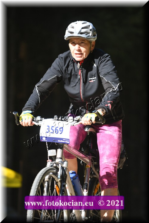 Náhled obrázku: 2021-4708-CTAuthor-3569.JPG