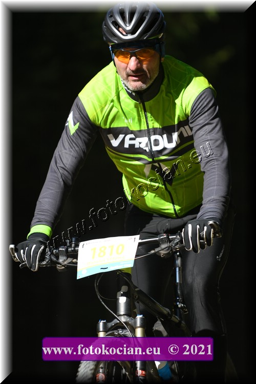 Náhled obrázku: 2021-4709-CTAuthor-1810.JPG