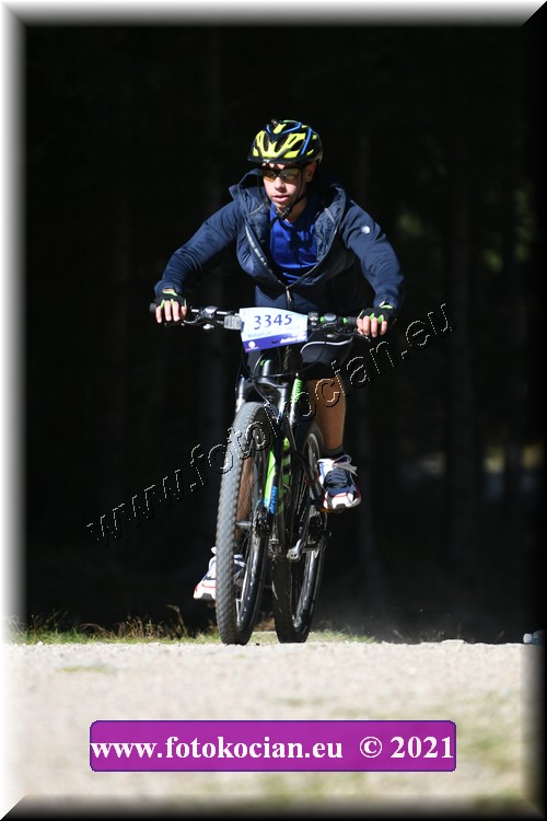 Náhled obrázku: 2021-4714-CTAuthor-3345.JPG