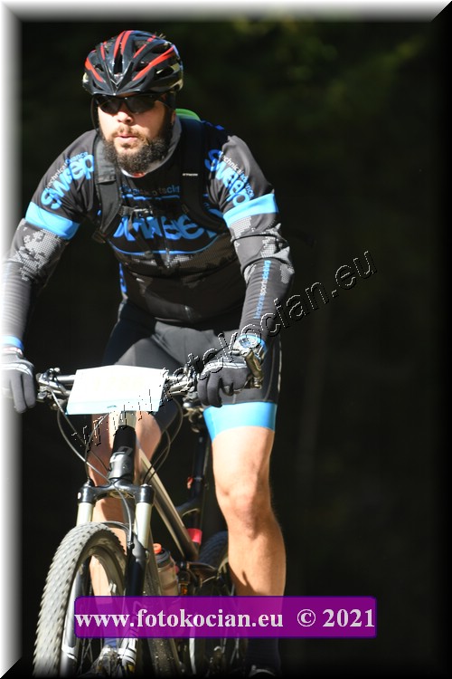 Náhled obrázku: 2021-4735-CTAuthor-1786.JPG