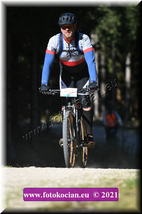 Náhled obrázku: 2021-4748-CTAuthor-2614.JPG