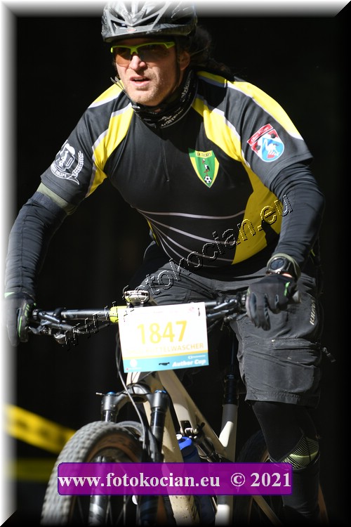 Náhled obrázku: 2021-4759-CTAuthor-1847.JPG