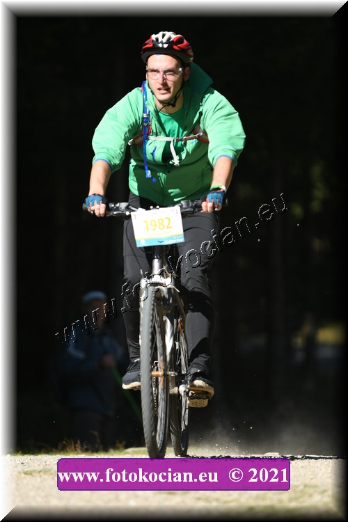 Náhled obrázku: 2021-4791-CTAuthor-1982.JPG