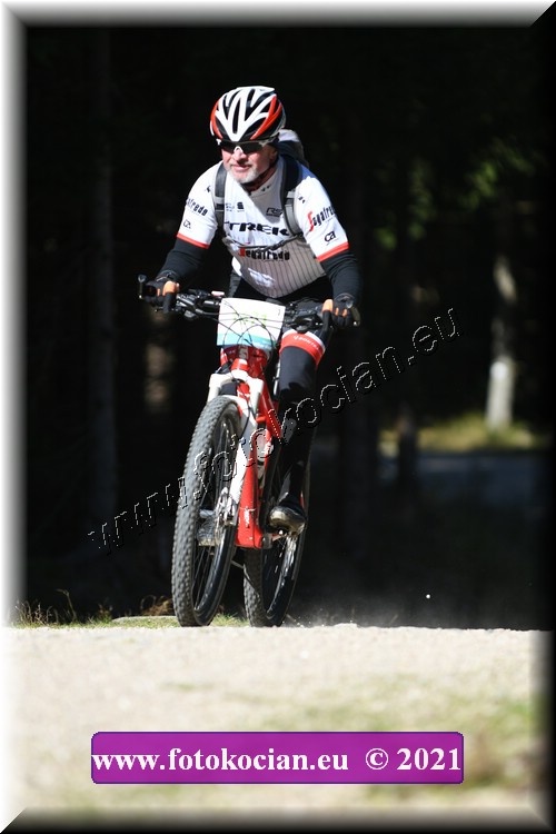 Náhled obrázku: 2021-4801-CTAuthor-1671.JPG