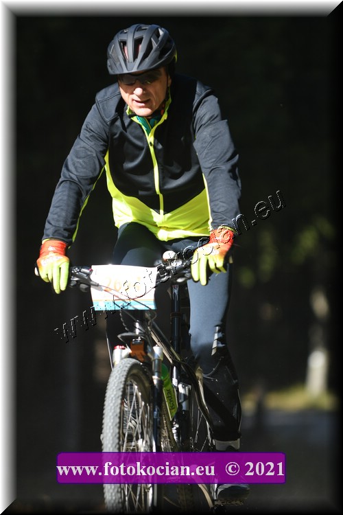 Náhled obrázku: 2021-4808-CTAuthor-.JPG