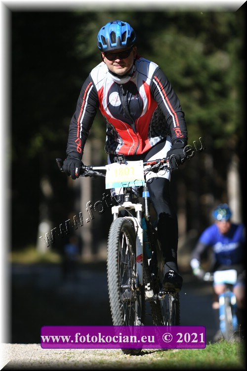 Náhled obrázku: 2021-4816-CTAuthor-1801.JPG