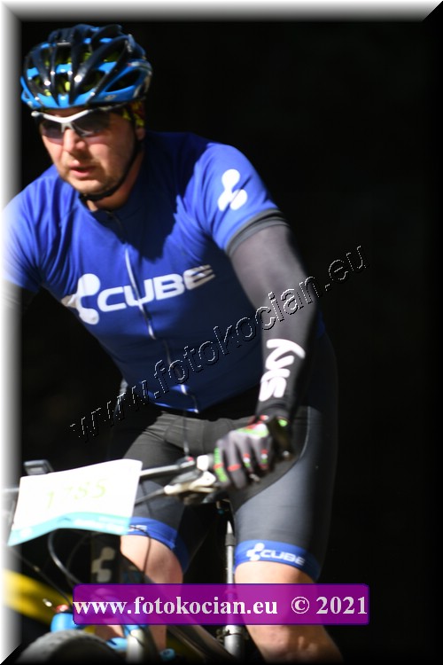 Náhled obrázku: 2021-4819-CTAuthor-1785.JPG