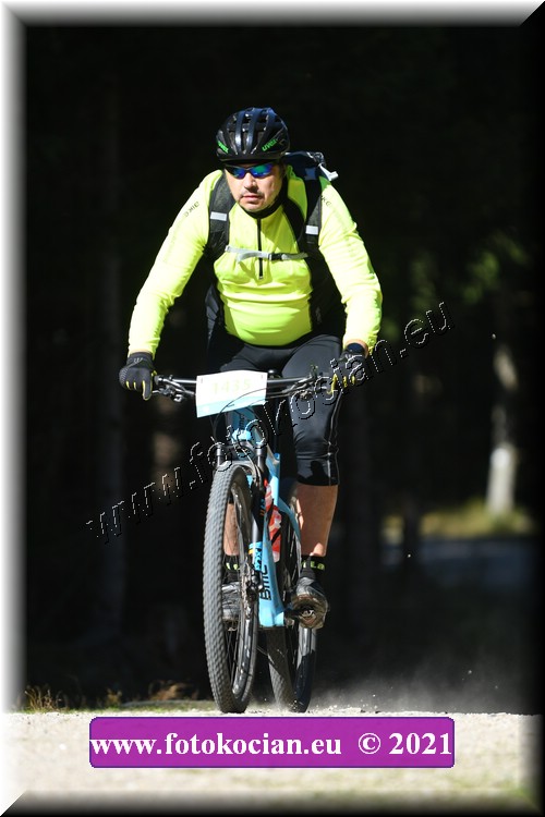 Náhled obrázku: 2021-4828-CTAuthor-1435.JPG