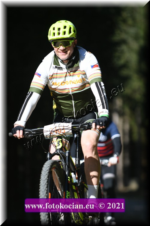 Náhled obrázku: 2021-4835-CTAuthor-2403.JPG