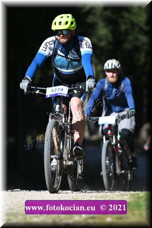 Náhled obrázku: 2021-4862-CTAuthor-3274.JPG