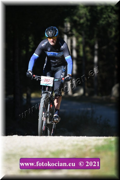 Náhled obrázku: 2021-4874-CTAuthor-287.JPG