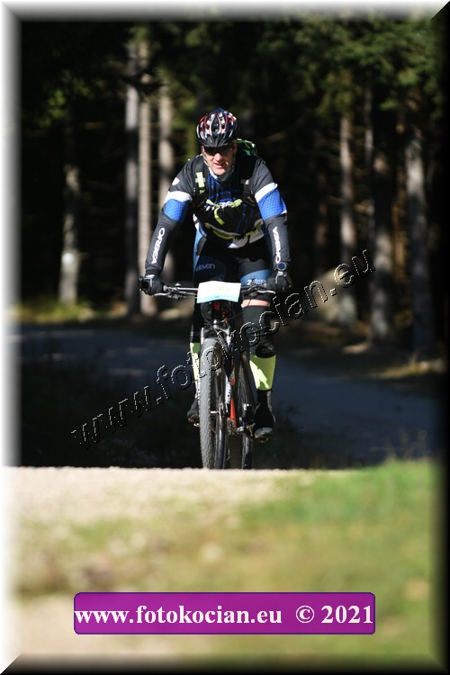 Náhled obrázku: 2021-4882-CTAuthor-1765.JPG