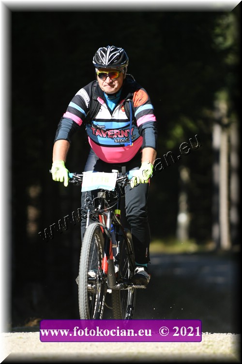 Náhled obrázku: 2021-4890-CTAuthor-1738.JPG