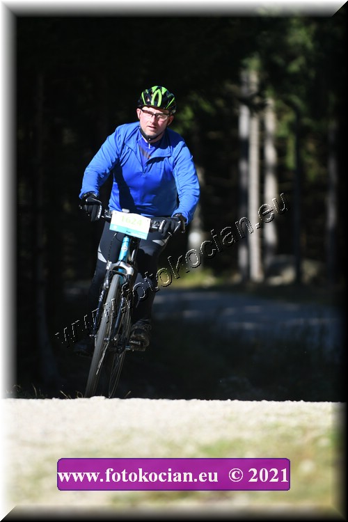 Náhled obrázku: 2021-4898-CTAuthor-1624.JPG