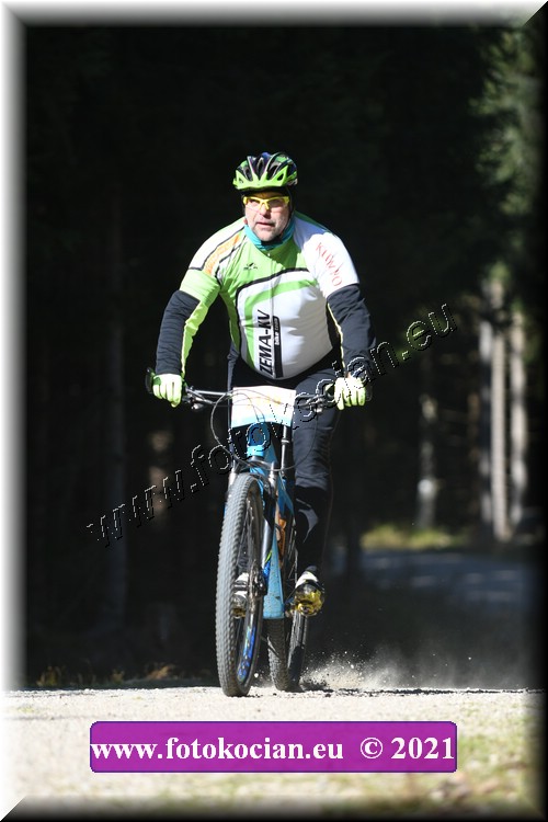 Náhled obrázku: 2021-4916-CTAuthor-2149.JPG