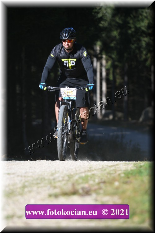 Náhled obrázku: 2021-4920-CTAuthor-2395.JPG